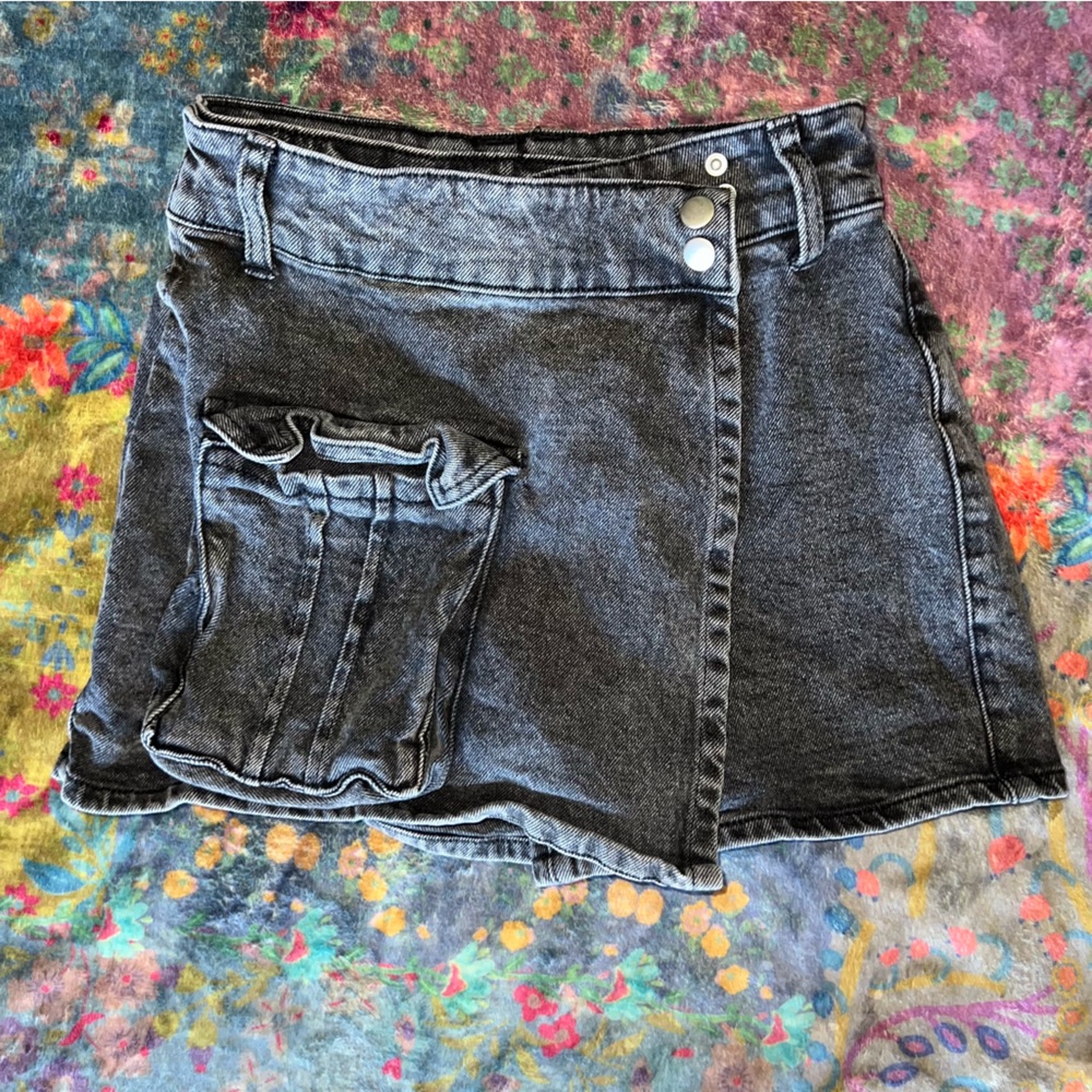 Cargo-Style Skort